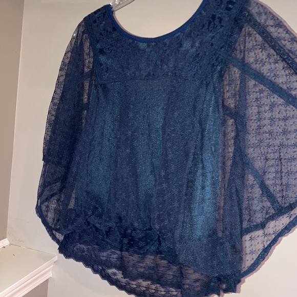 Free people navy lace top - Picture 2 of 2